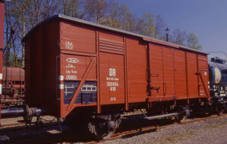 Geschlossener Güterwagen 120 834 G-10